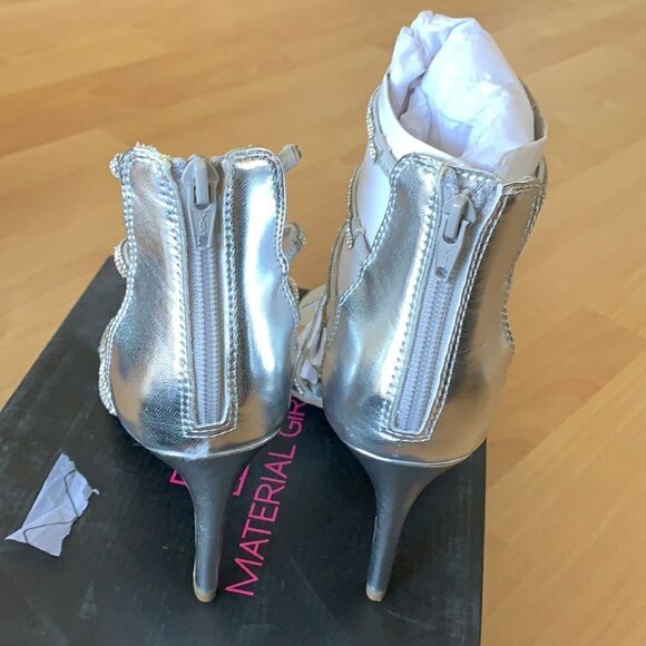 Material Girl Raissa Heels - Picture 4 of 6